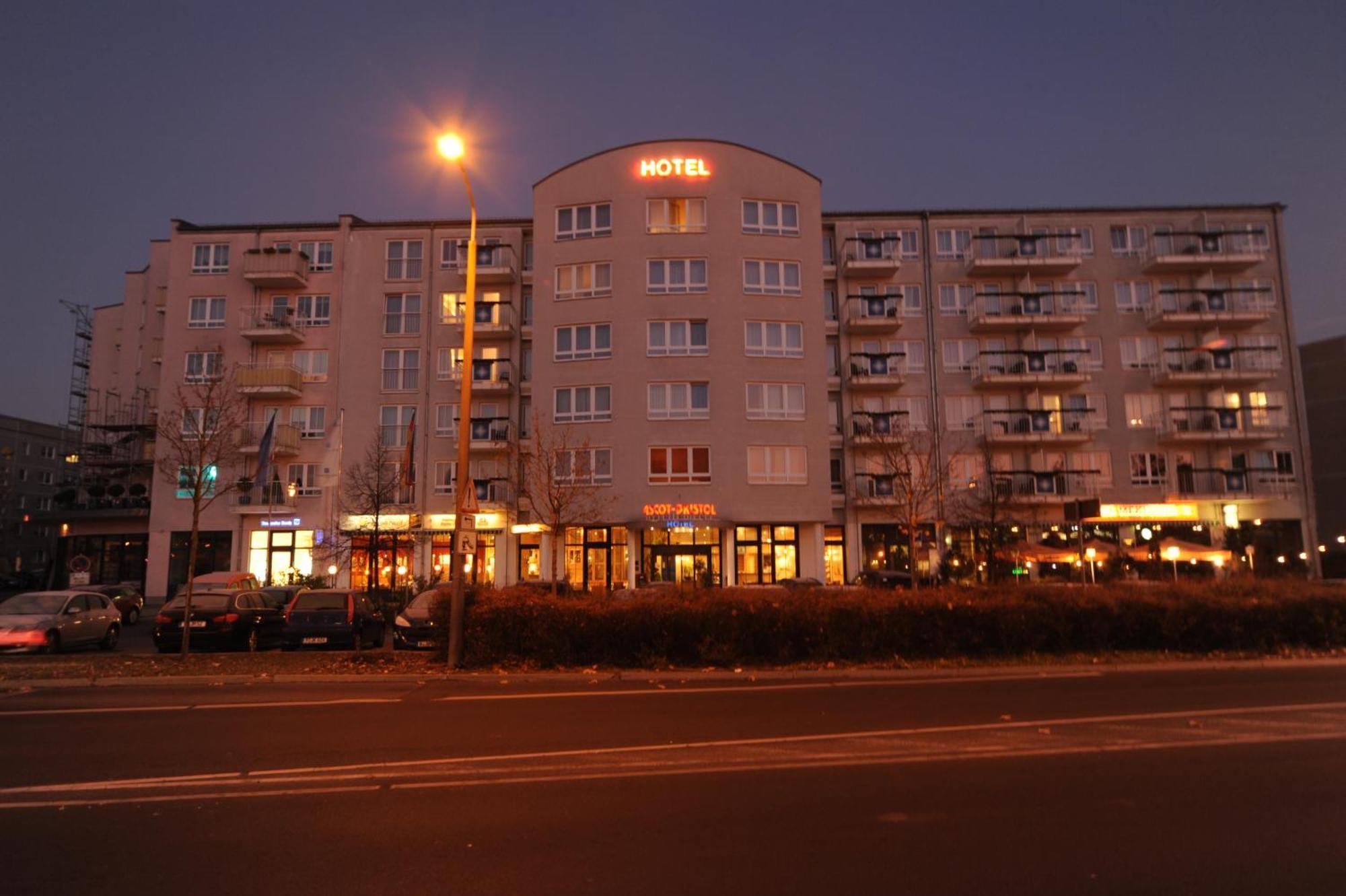 Hotel Ascot Bristol Potsdam Buitenkant foto