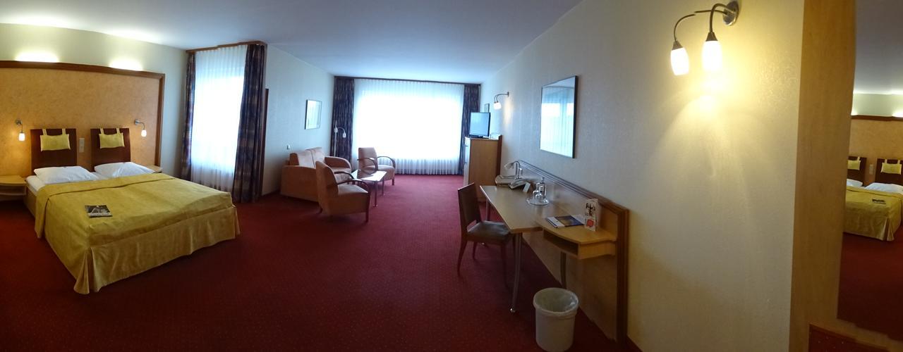 Hotel Ascot Bristol Potsdam Buitenkant foto